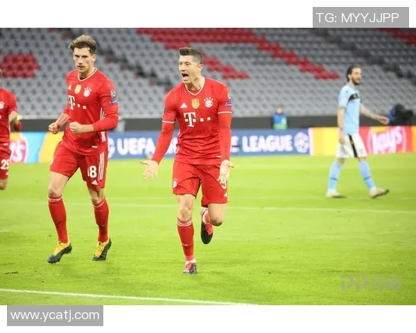 莱万重返安联球场引发拜仁球迷愤怒声讨称其忘恩负义