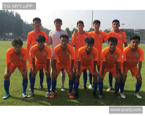 中国U18青年队迎战新西兰队力争胜利展现青春风采与足球实力 中国U18青年队迎战新西兰队力争胜利展现青春风采与足球实力