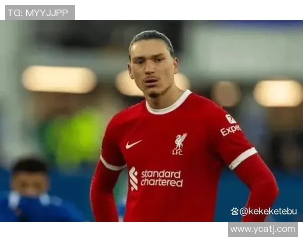 努涅斯在赛场上的精彩表现引发热议球迷期待他未来的成长与突破 努涅斯在赛场上的精彩表现引发热议球迷期待他未来的成长与突破