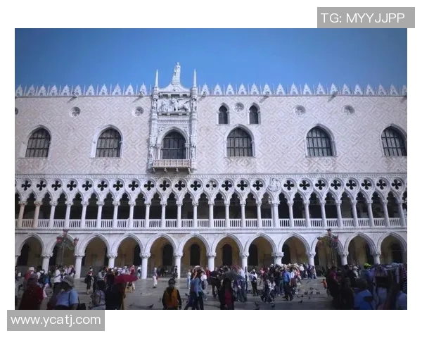 布莱克尼的魅力之旅探索历史与文化交融的独特风情 布莱克尼的魅力之旅探索历史与文化交融的独特风情