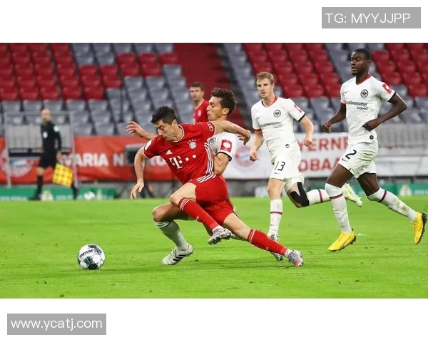 巴黎与拜仁历史交锋回顾及战绩分析揭示两队对决的精彩瞬间