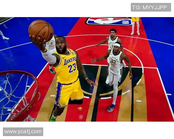 热火与湖人激战正酣拉杆对决引发球迷热议与期待