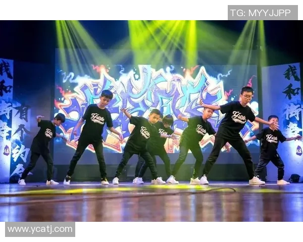 广州街舞队反击之路:胜利与挑战交织的精彩瞬间分析 广州街舞队反击之路:胜利与挑战交织的精彩瞬间分析
